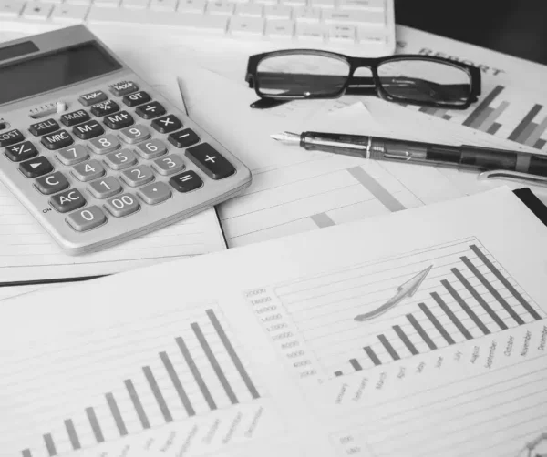 OLAT Calculator and Glasses